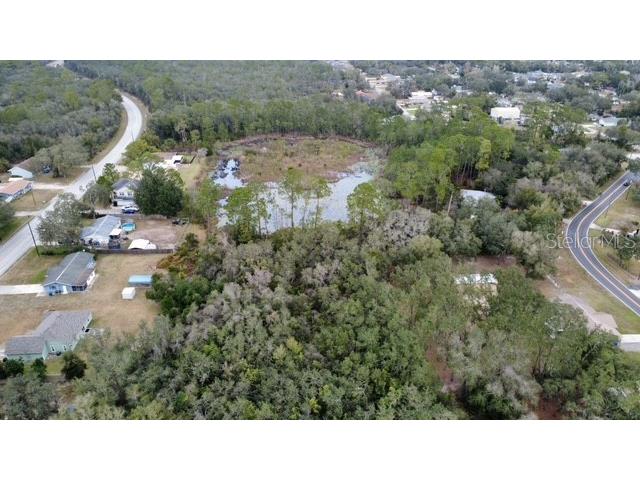 Periwinkle Drive Deland FL 32724 V4946768 image2