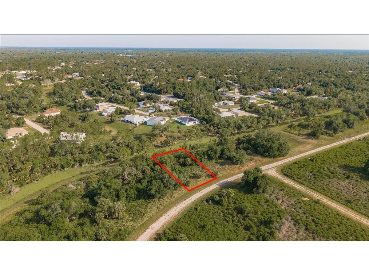 Pilgrim Road North Port FL 34288 A4692853 image1