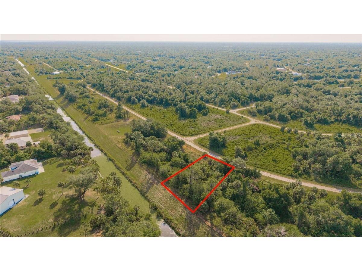 Pilgrim Road North Port FL 34288 A4692853 image4