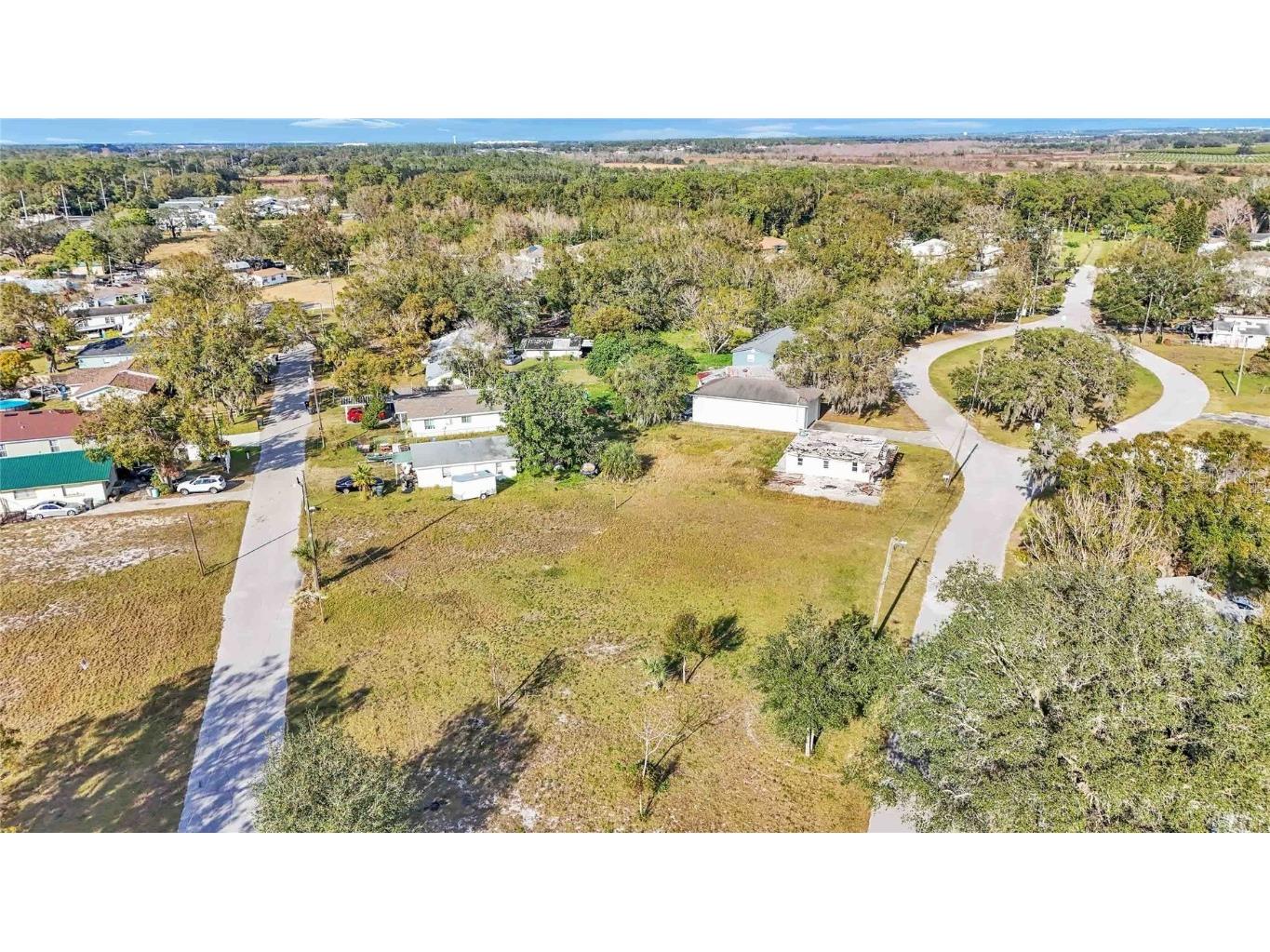 Pine Island Drive Winter Haven FL 33881 L4949959 image1