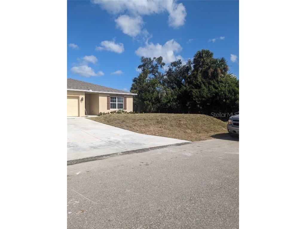  Port Charlotte FL 33952 J969194 image1