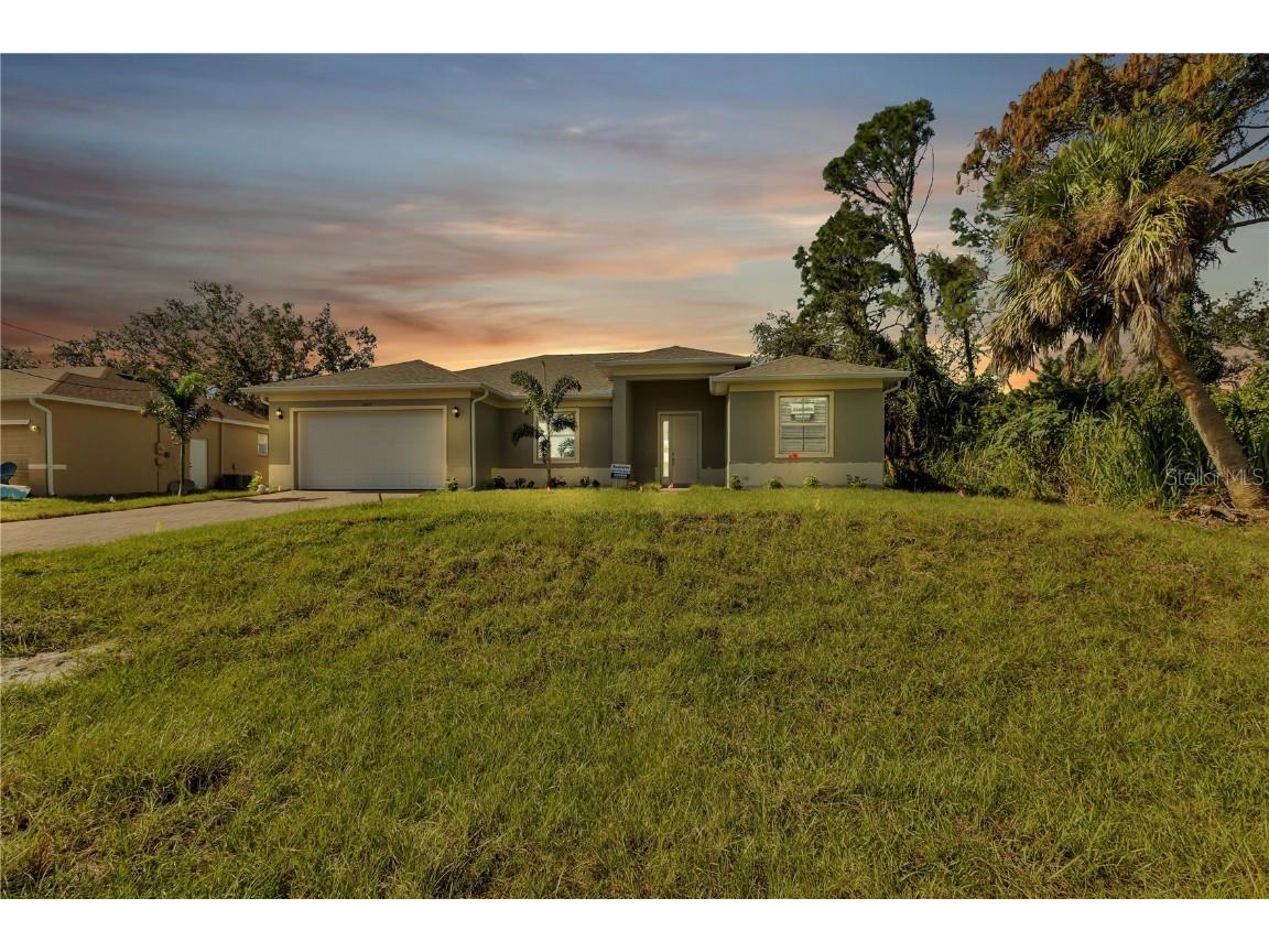  Port Charlotte FL 33981 C7483727 image1