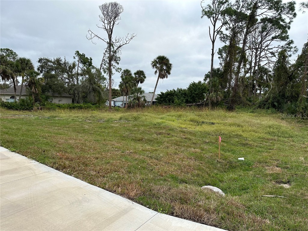 Prophet Avenue North Port FL 34287 A4604811 image1