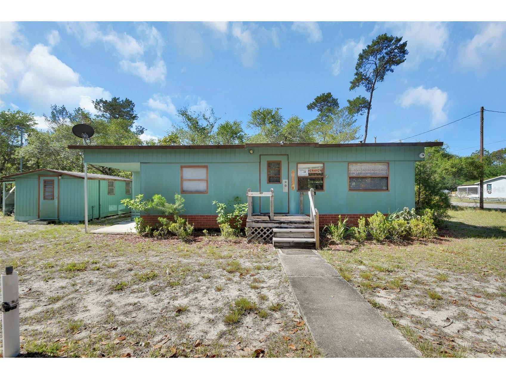 45742 Ohio Street Paisley FL 32767 V4948912 image1