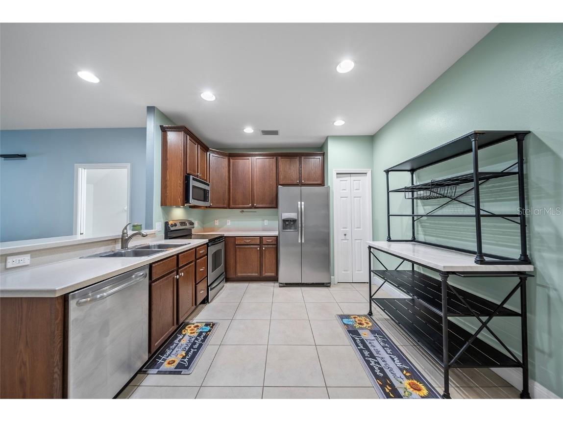  Palm Harbor FL 34683 TB8442967 image6