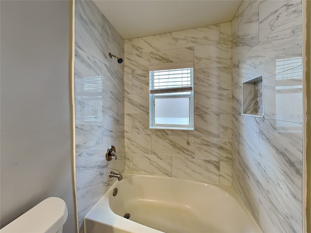  Parrish FL 34219 TB8458780 image17