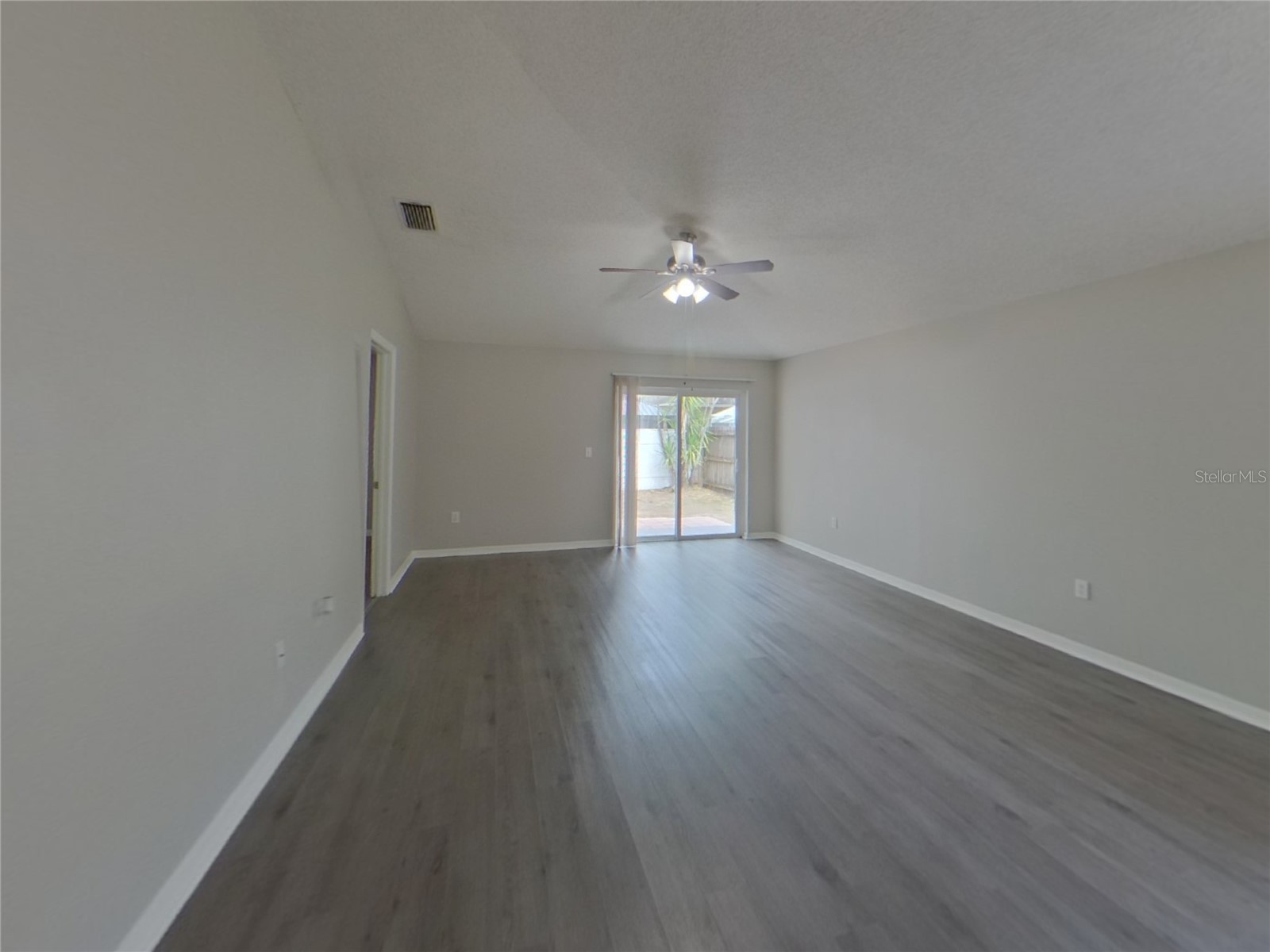  Plant City FL 33563 TB8477403 image2