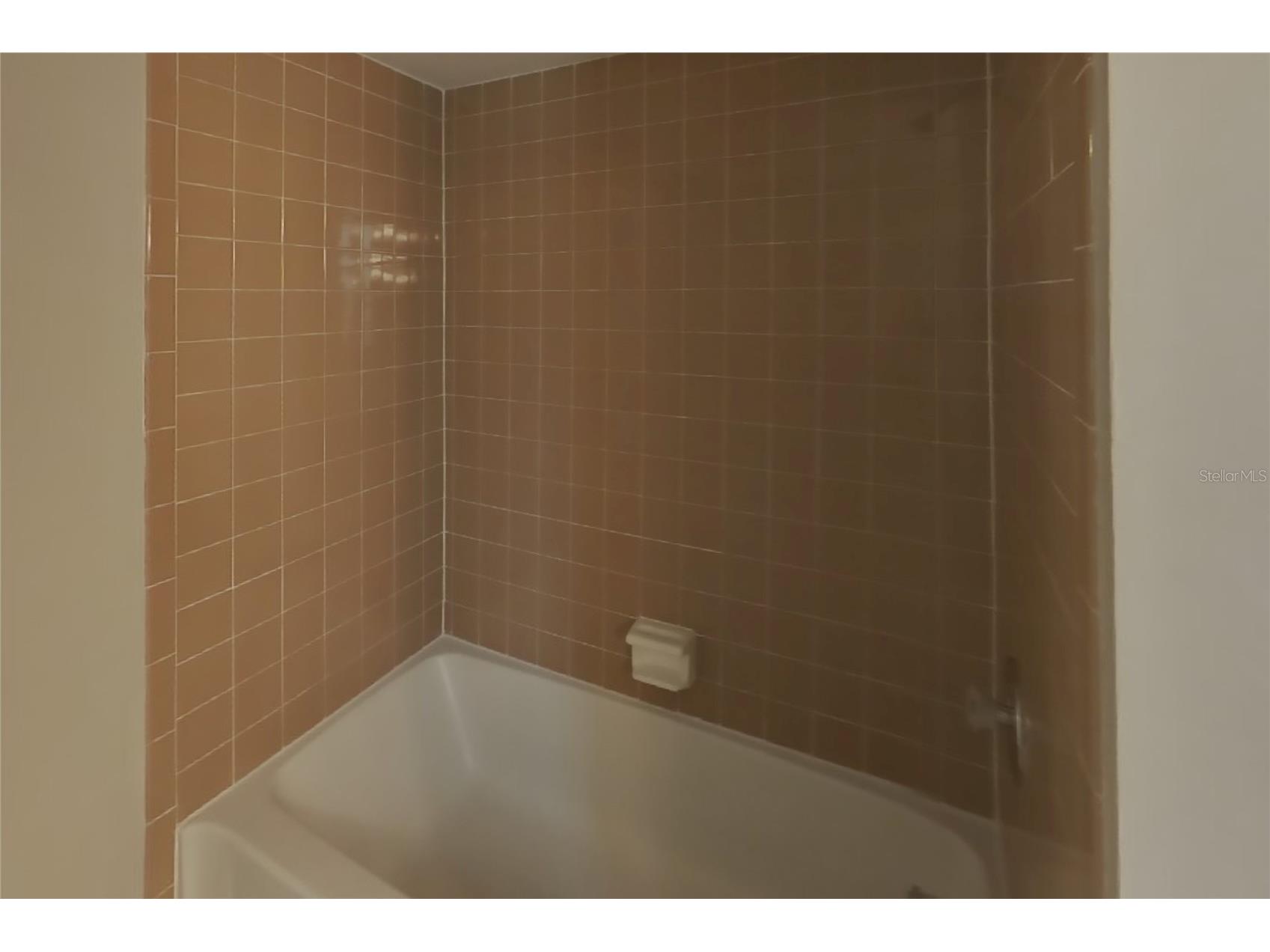  Port Richey FL 34668 O6420272 image15