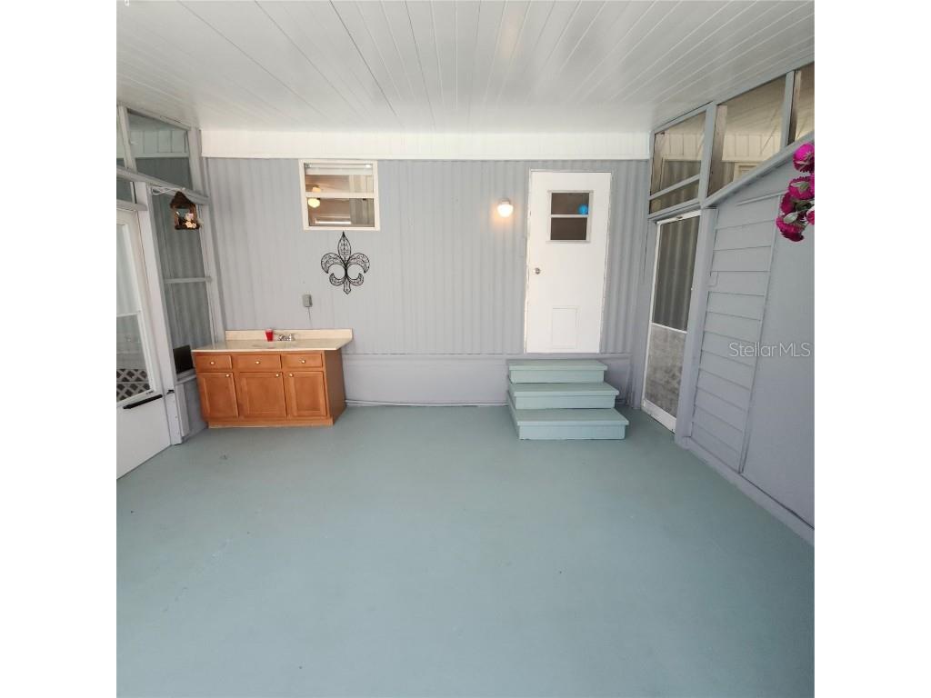  Port Richey FL 34668 TB8382559 image9