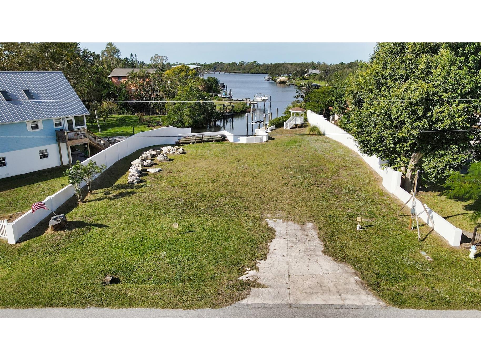 223 Ravenna Street Nokomis FL 34275 - SHAKETT CREEK A4692626 image3