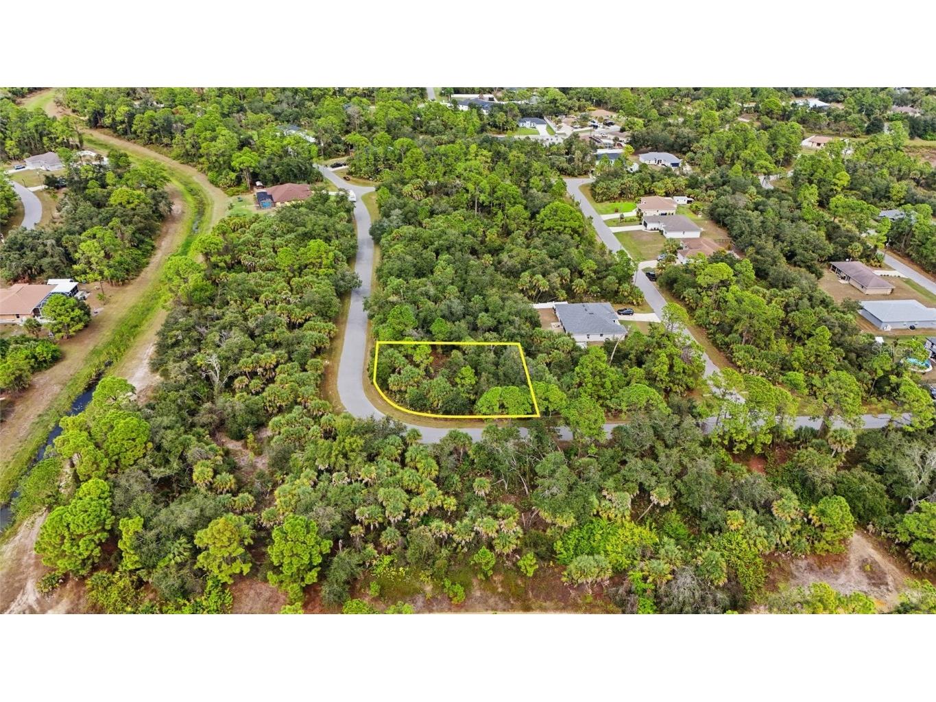 Rayfield Drive North Port FL 34291 C7518544 image1