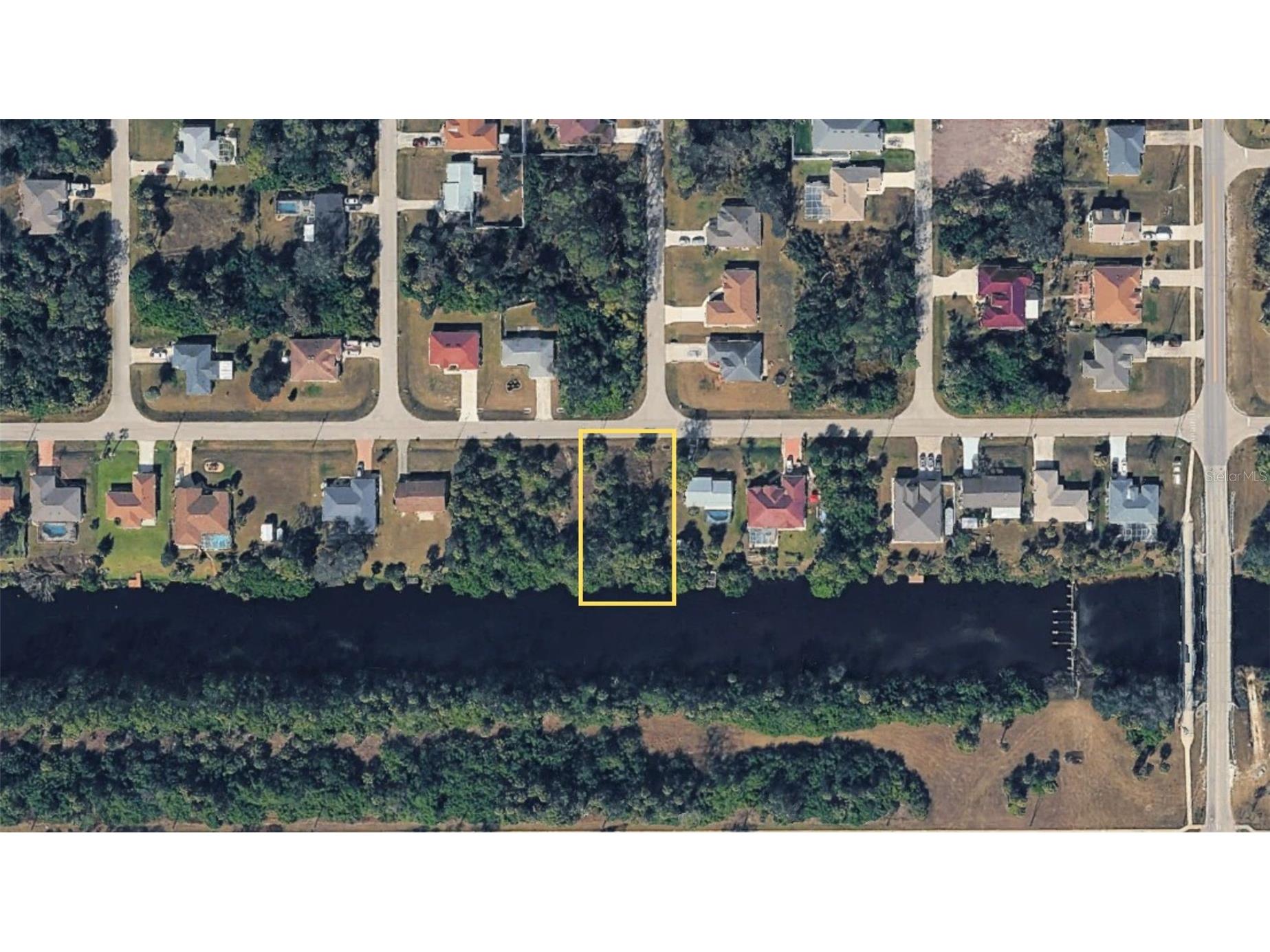 Raywood Avenue North Port FL 34286 - COCOPLUM WATERWAY SYSTEM C7522215 image1