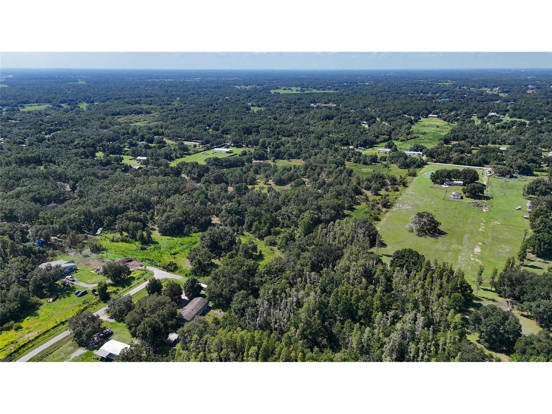Red Hawk Lane Plant City FL 33565 TB8530449 image14