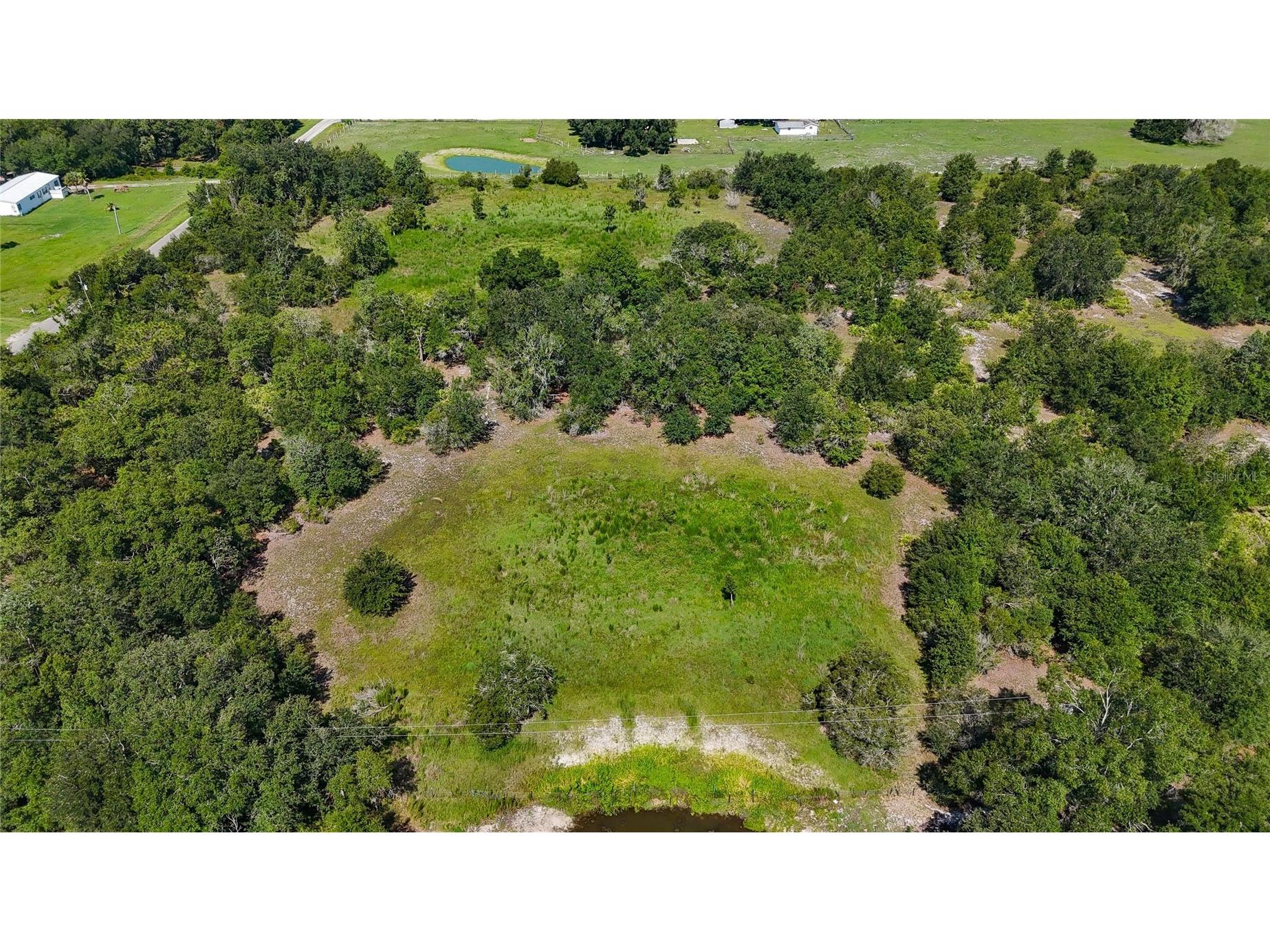 Red Hawk Lane Plant City FL 33565 TB8530449 image25