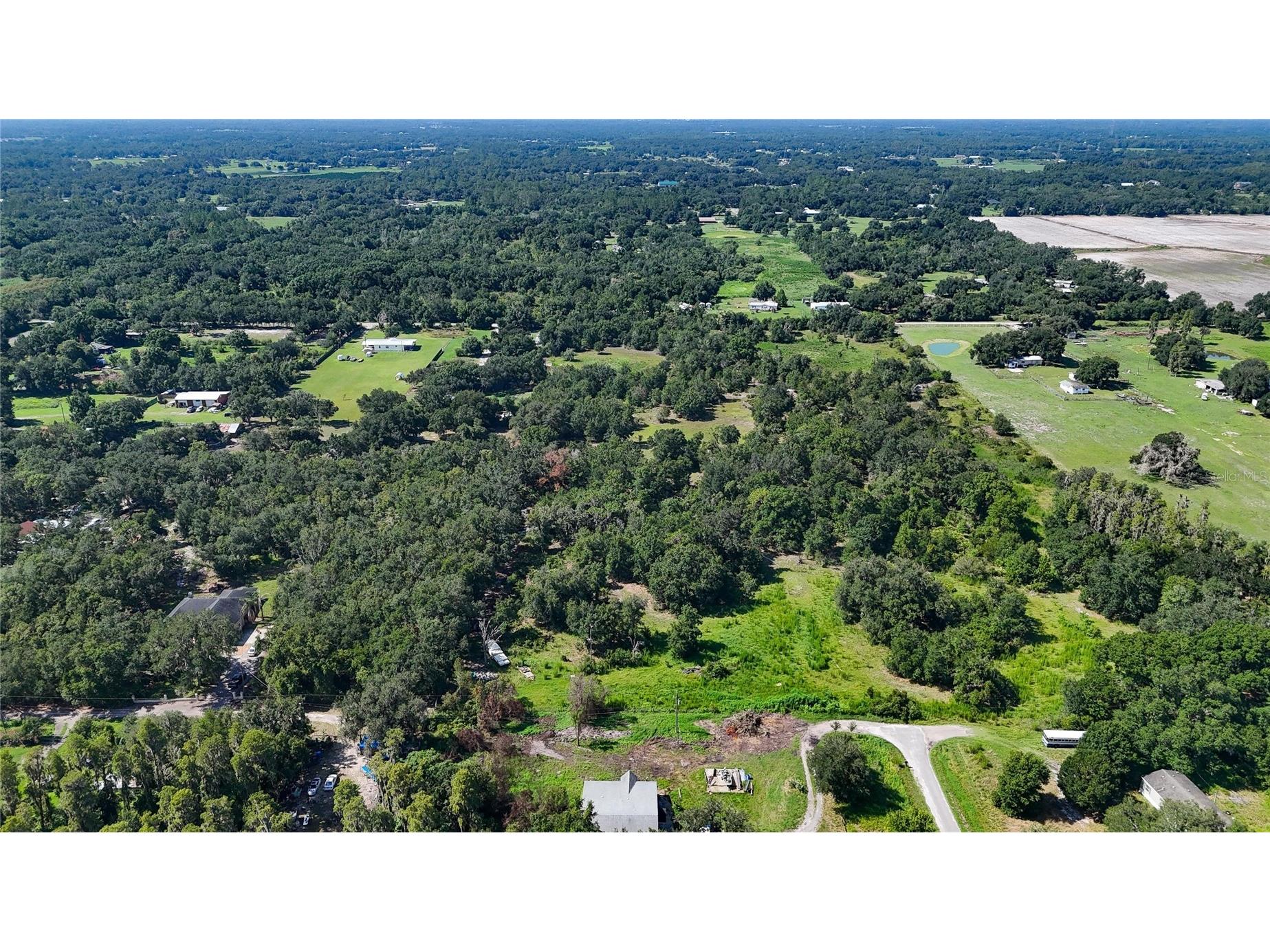 Red Hawk Lane Plant City FL 33565 TB8530449 image9