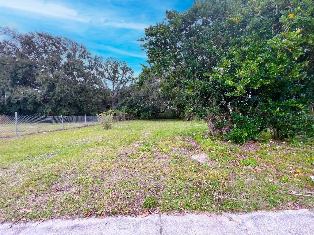 Redding Street Davenport FL 33837 P4928905 image1