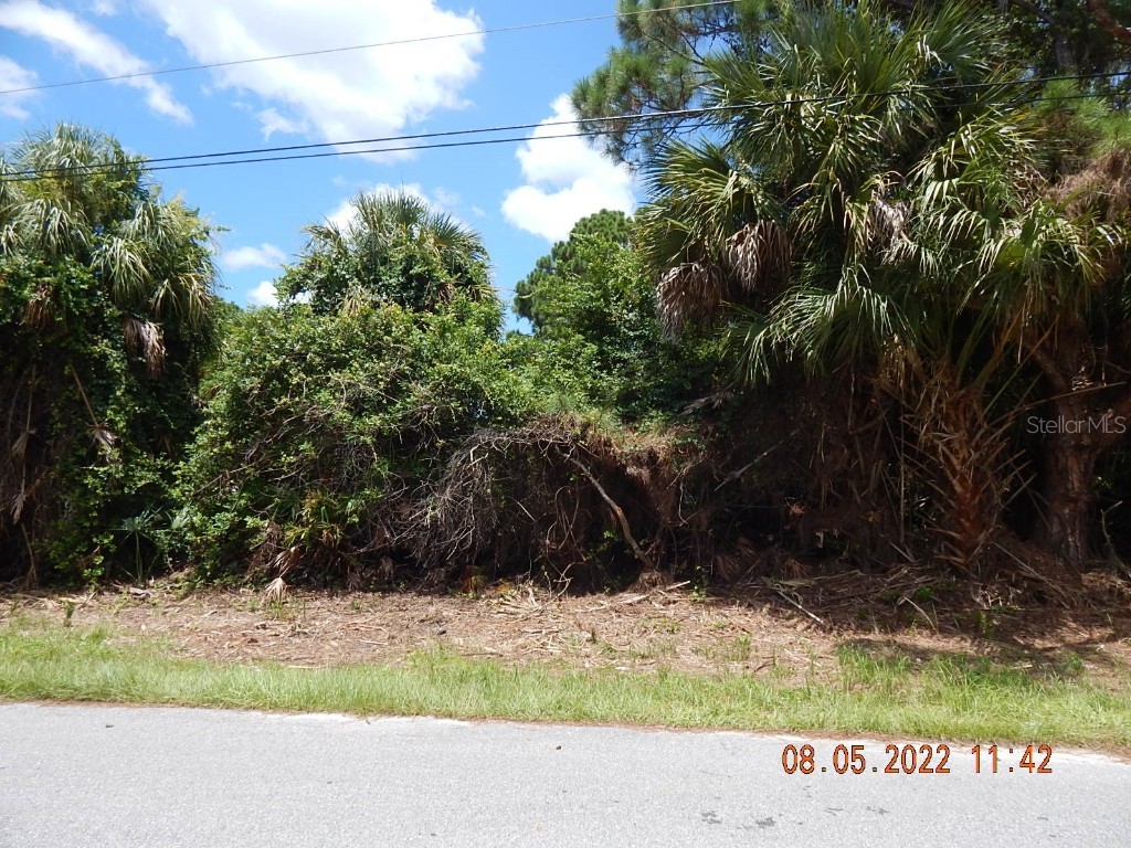 Redwood Terrace North Port FL 34286 C7465518 image1