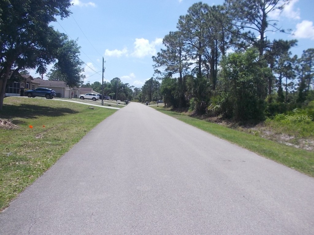 Rival Terrace North Port FL 34286 C7508334 image6