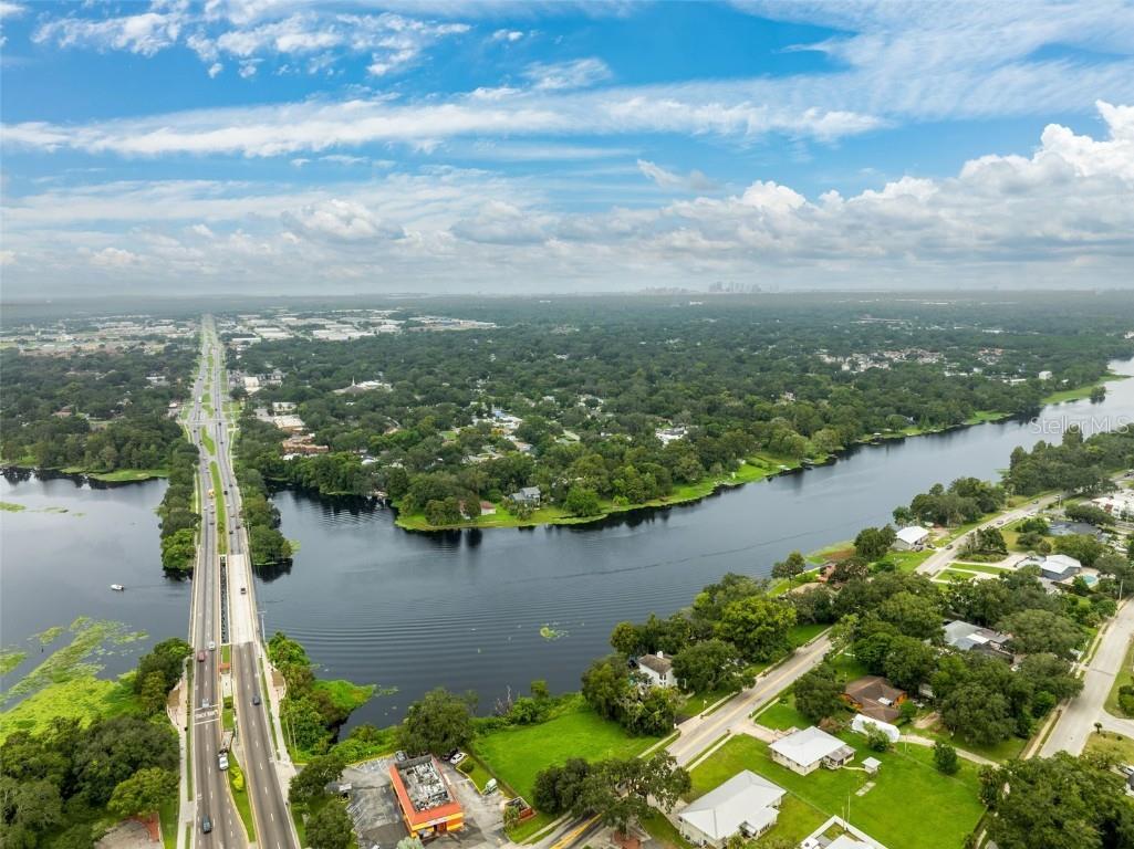 Riverhills Drive Temple Terrace FL 33617 - HILLSBOROUGH RIVER TB8303114 image1