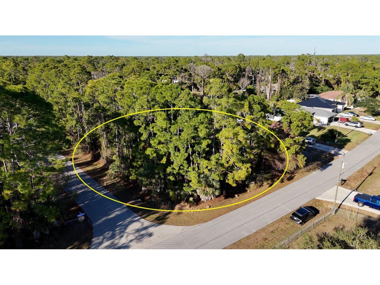 Rockwell Avenue North Port FL 34291 A4679570 image2