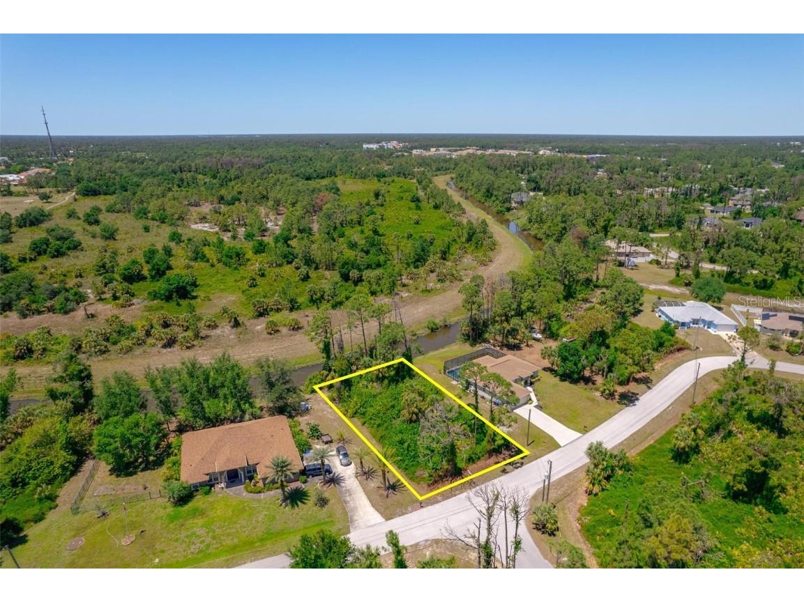 Rolling Road North Port FL 34288 - TWIN LAKES WATERWAY A4607276 image1