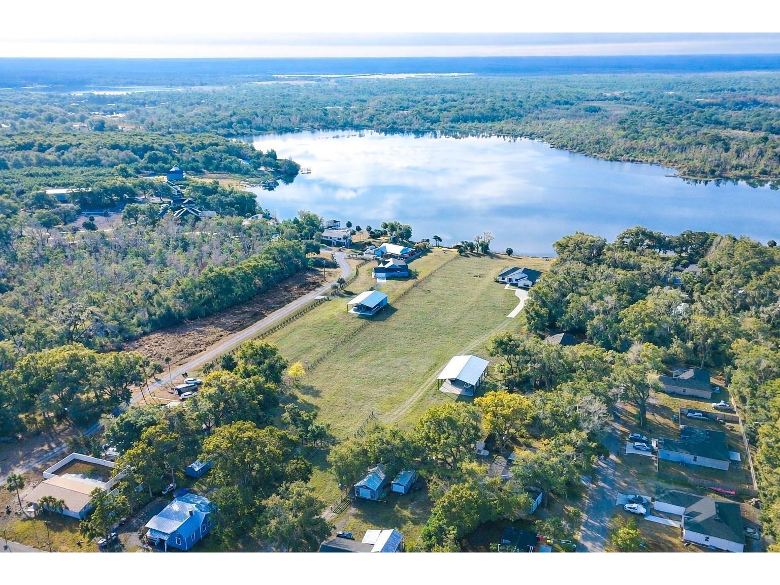 Rose St Umatilla FL 32784 - LAKE UMATILLA G5107683 image1
