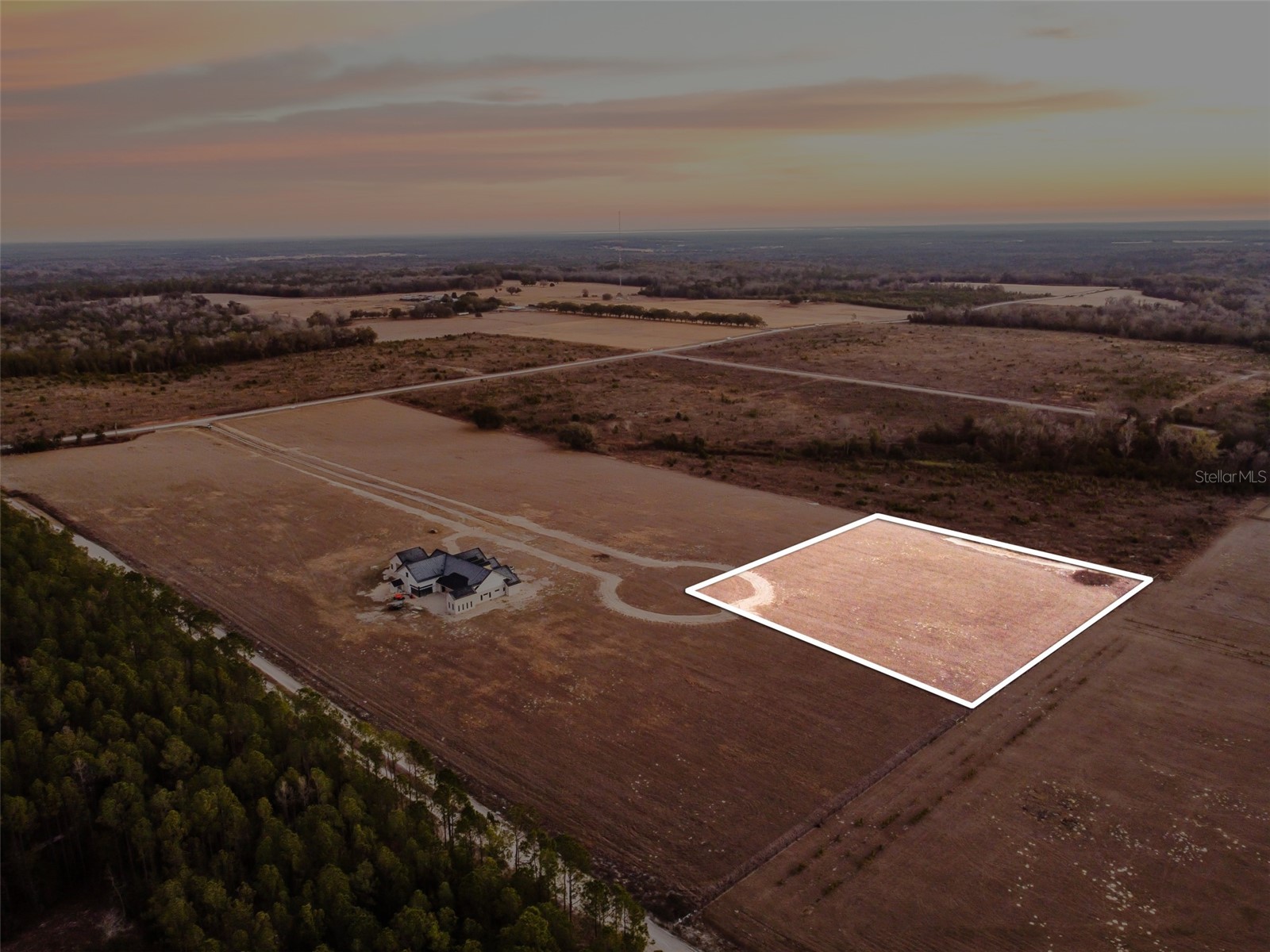 4138 Royal Sky (Lot 10) Court Brooksville FL 34602 TB8473350 image1