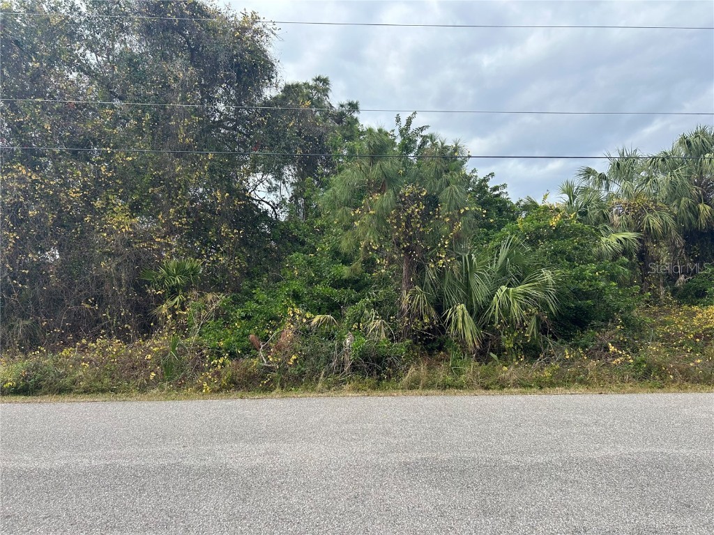 Rumson Road North Port FL 34288 A4638802 image4