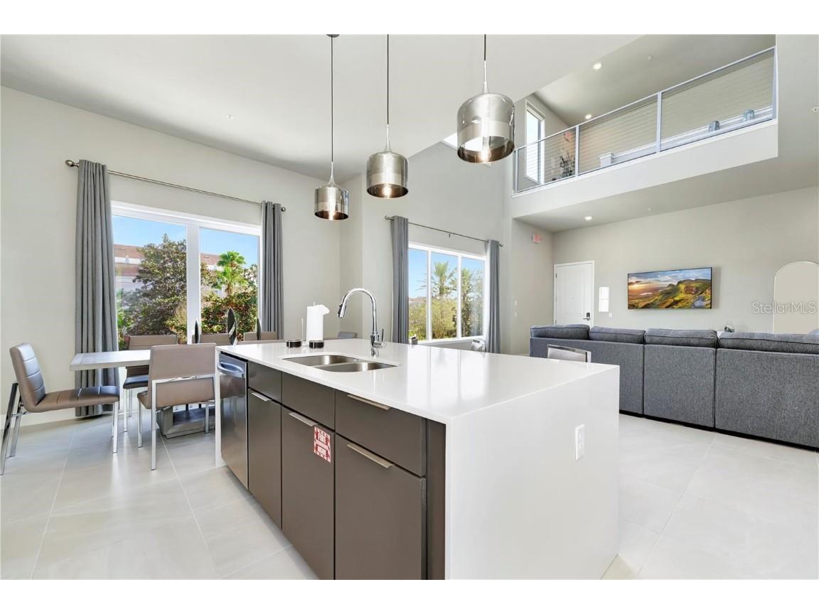  Reunion FL 34747 O6361907 image13