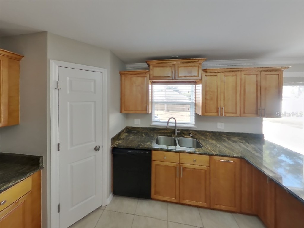  Riverview FL 33569 TB8454791 image4