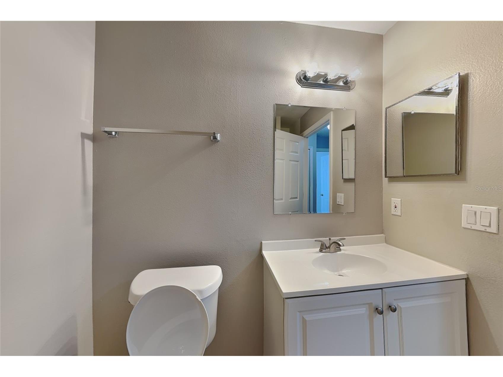  Riverview FL 33578 O6421778 image13