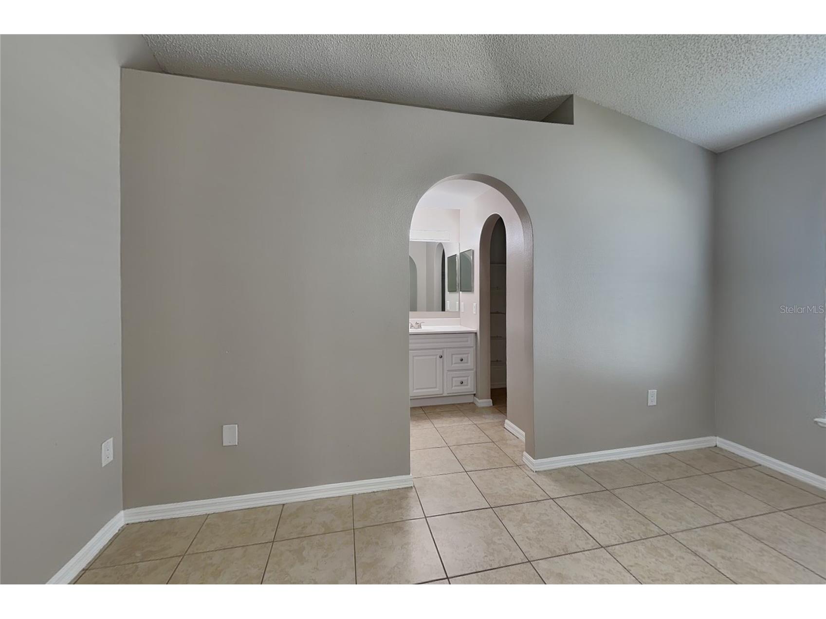  Riverview FL 33578 O6421778 image7