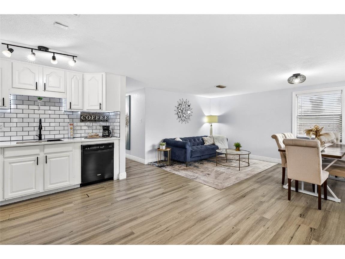  Riverview FL 33578 TB8455571 image11