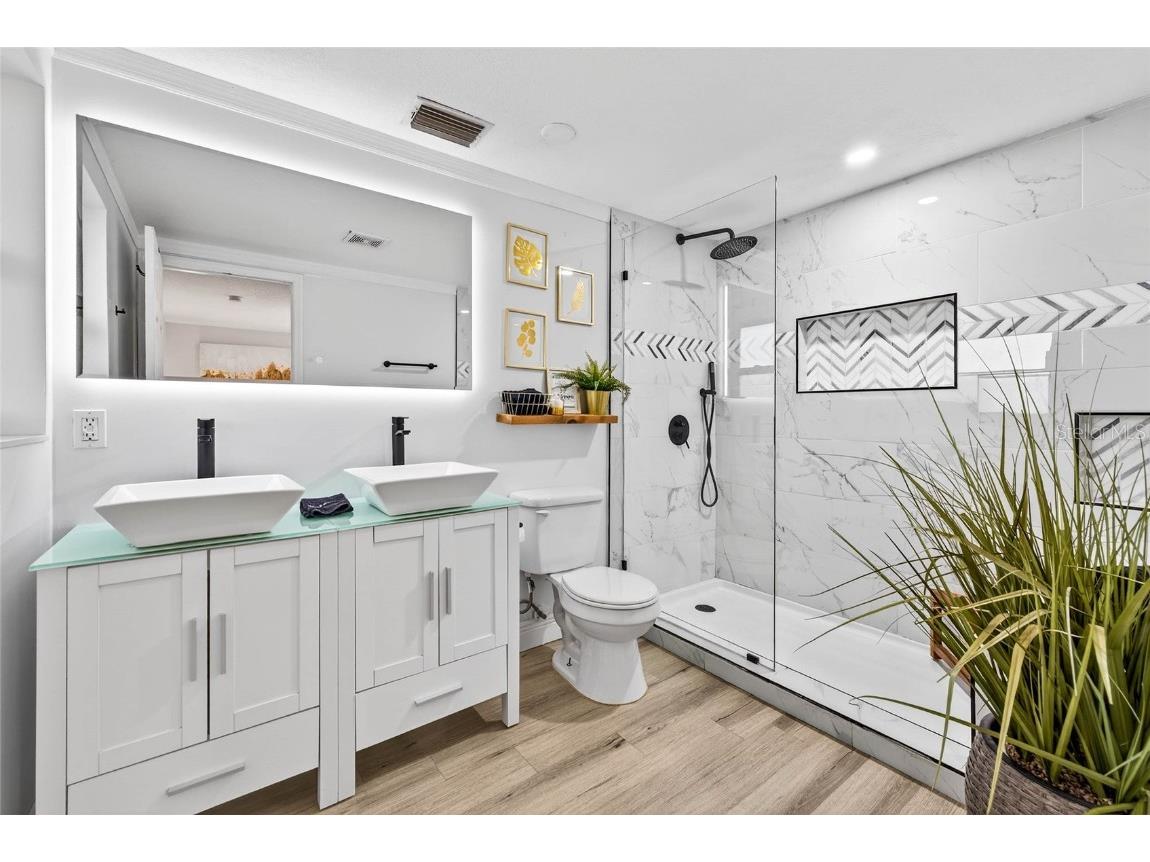  Riverview FL 33578 TB8455571 image16