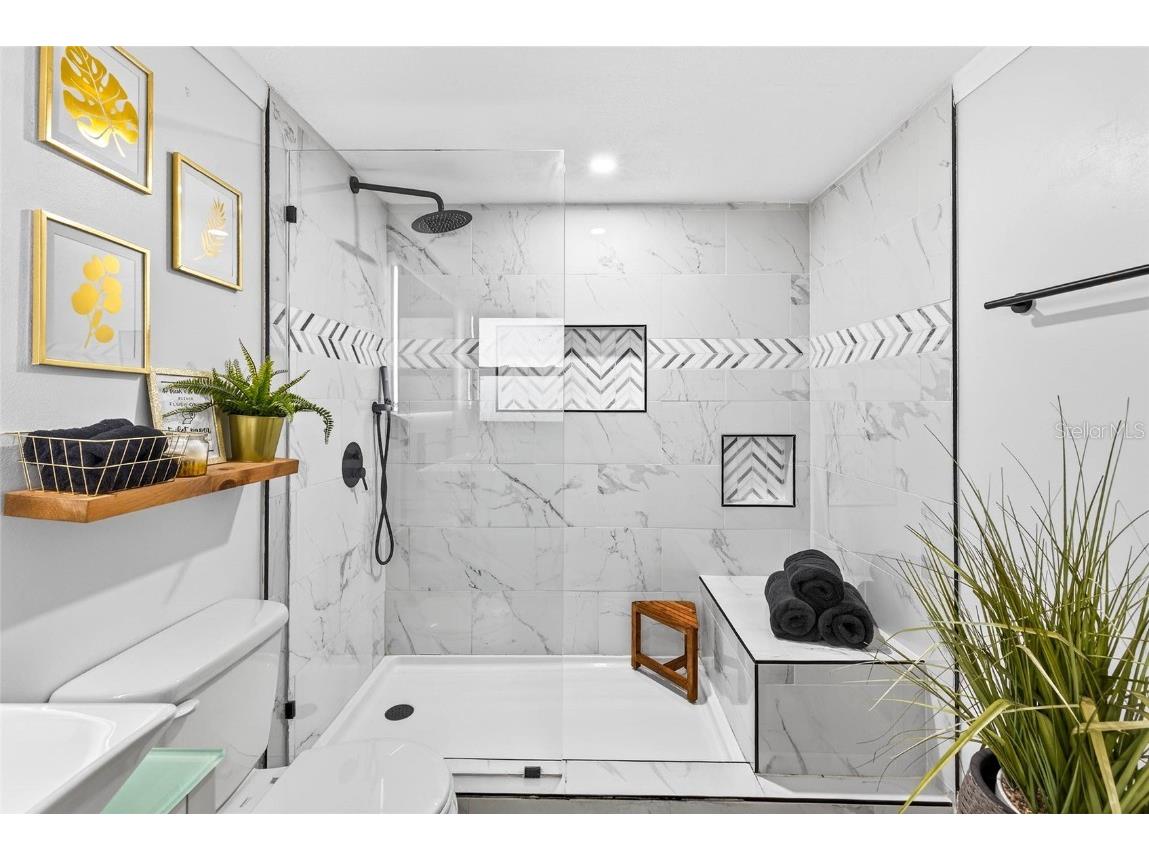  Riverview FL 33578 TB8455571 image17