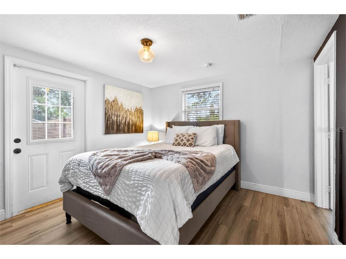  Riverview FL 33578 TB8455571 image18