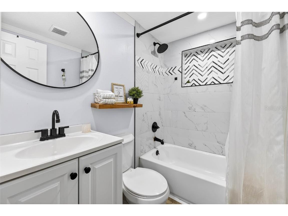  Riverview FL 33578 TB8455571 image21