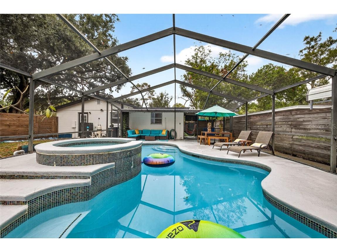  Riverview FL 33578 TB8455571 image25