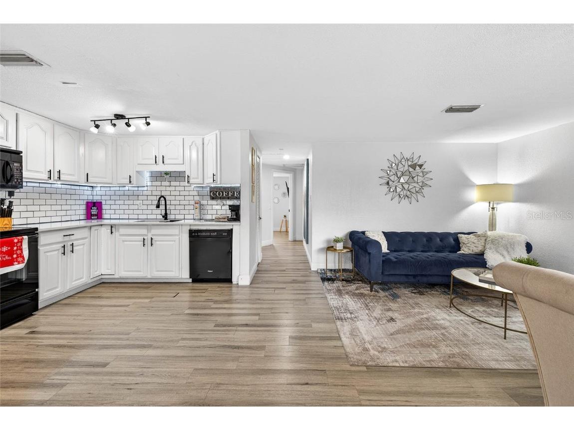  Riverview FL 33578 TB8455571 image5