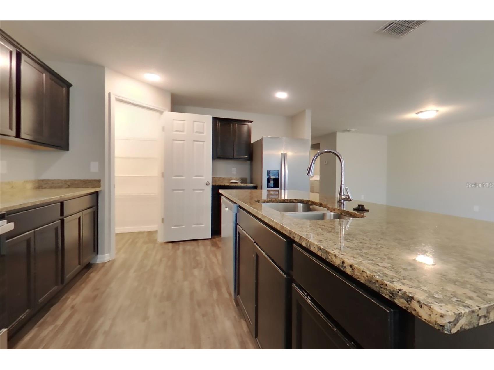  Ruskin FL 33570 O6421775 image5