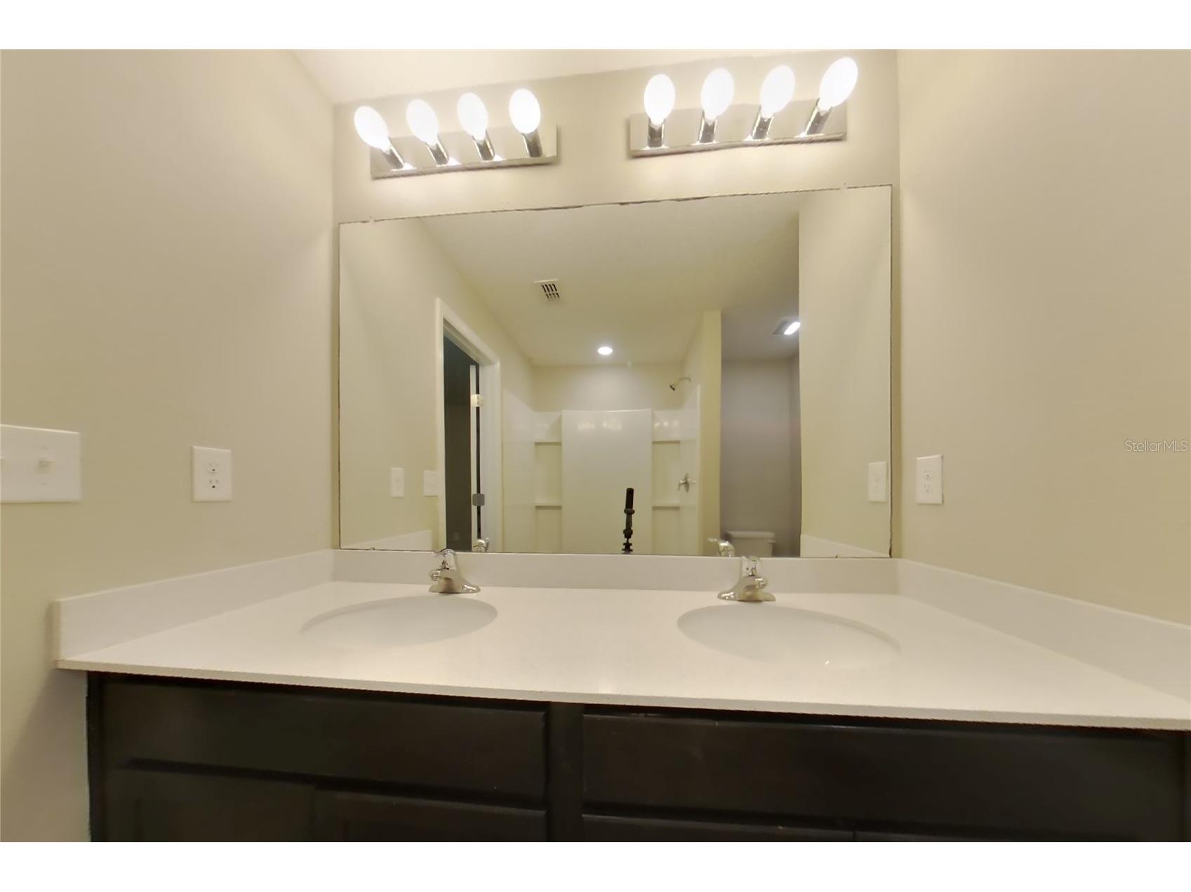  Ruskin FL 33570 O6421775 image7