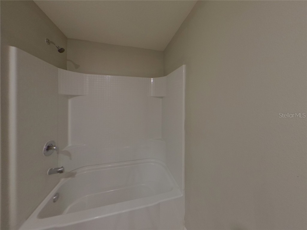  Ruskin FL 33570 TB8455858 image17