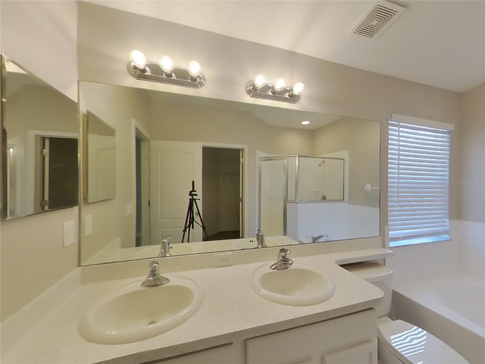  Ruskin FL 33570 TB8496567 image9