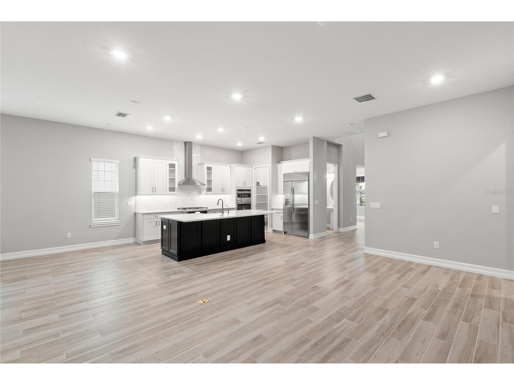  Ruskin FL 33570 TB8520959 image3