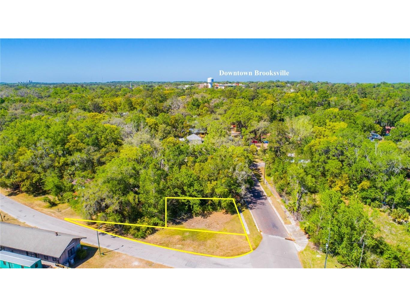 S Brooksville Avenue Brooksville FL 34601 U8194605 image1