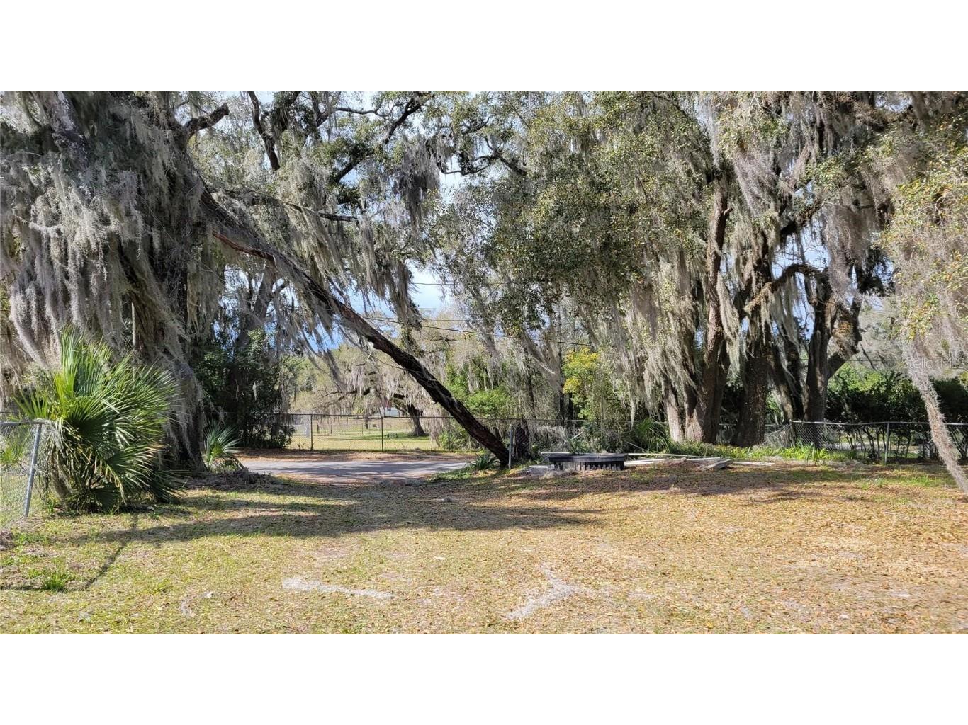 S Delaware Avenue Deland FL 32720 V4934854 image1