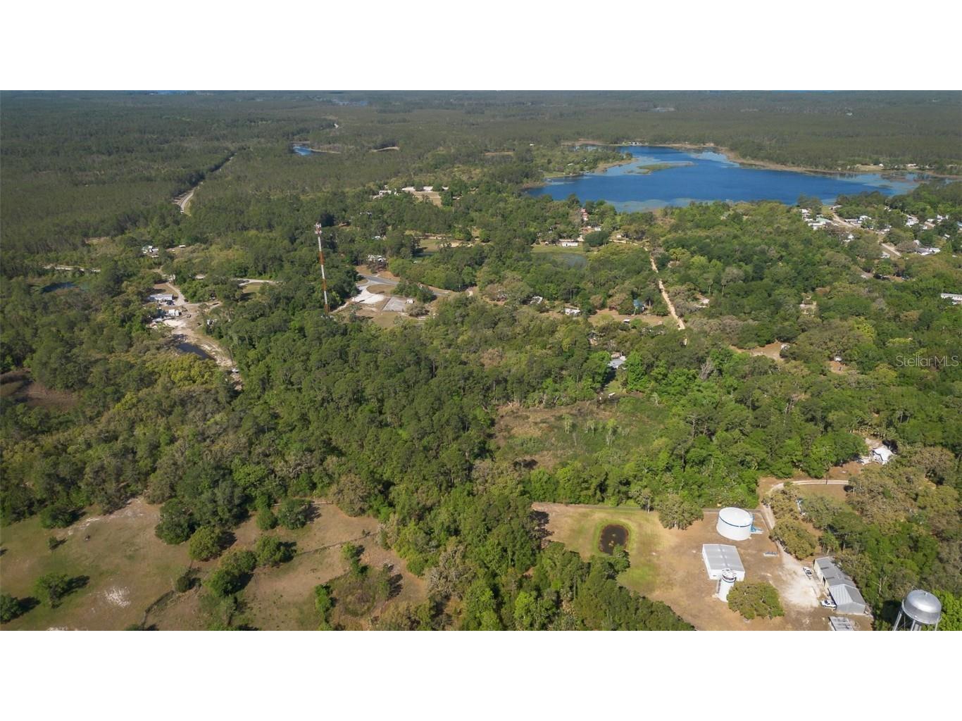 S Fairview Avenue Astor FL 32102 O6299059 image16