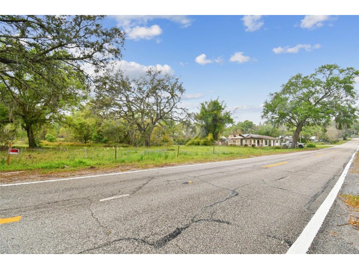 S Taylor Road Seffner FL 33584 TB8361072 image29