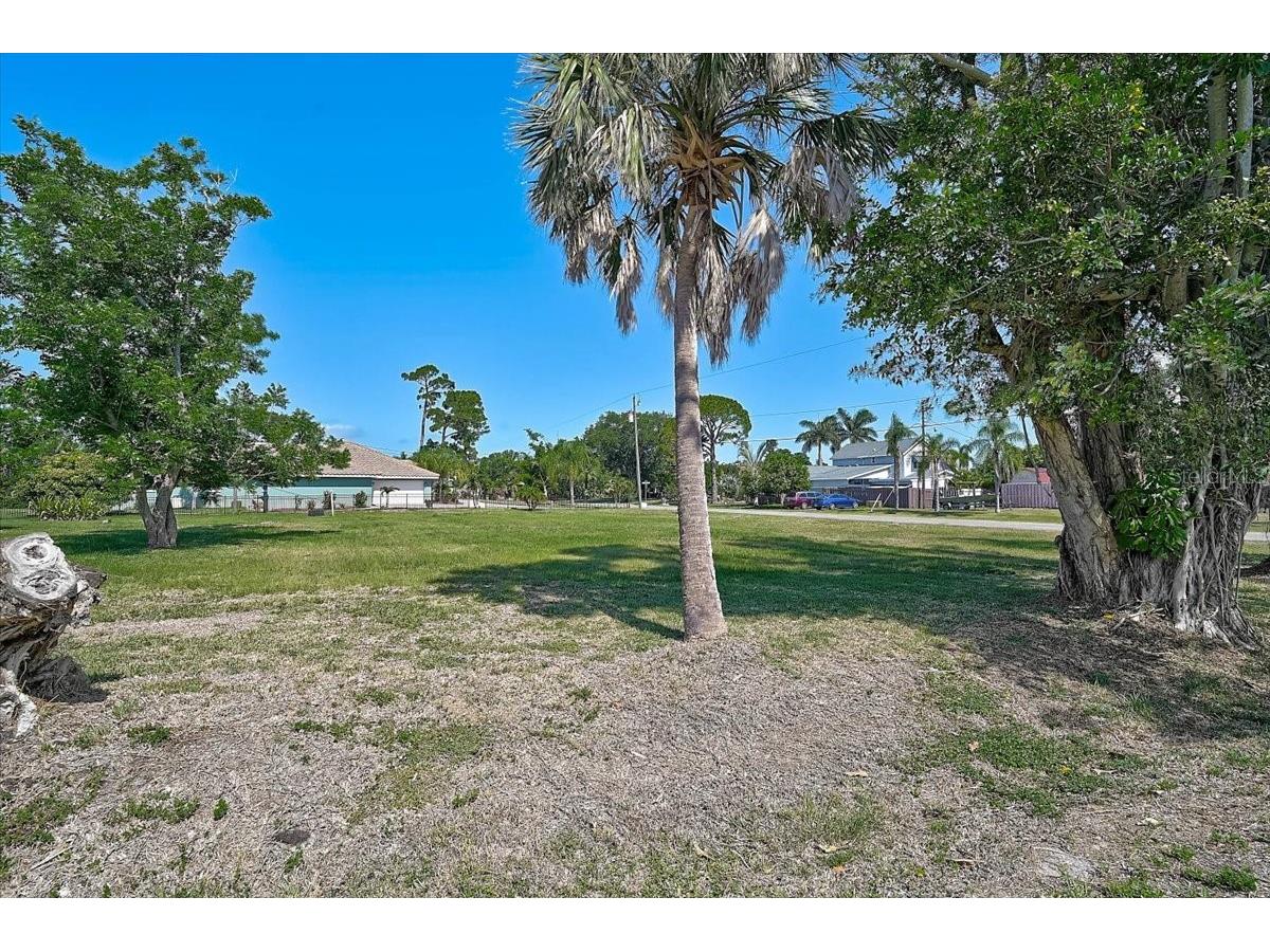 Sarabay Road Osprey FL 34229 A4698213 image6