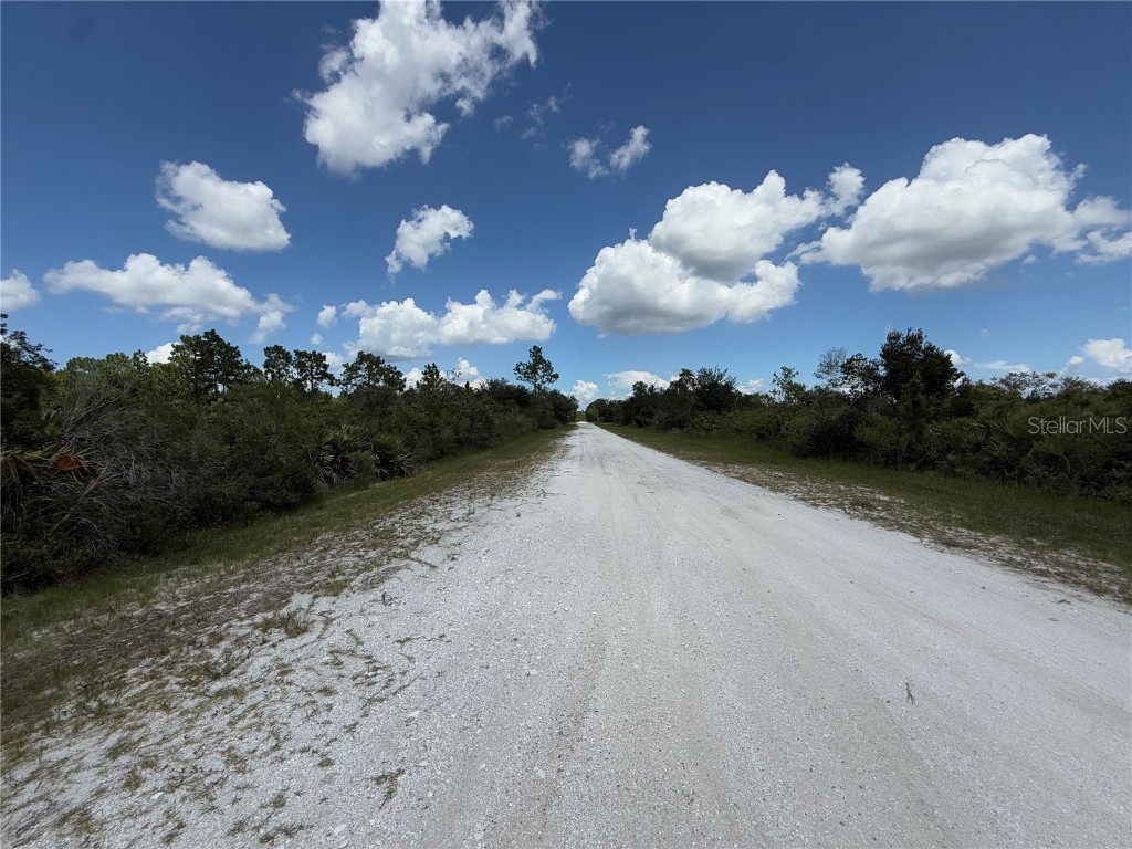 Sarasota Drive #11 Indian Lake Estates FL 33855 R4909635 image9